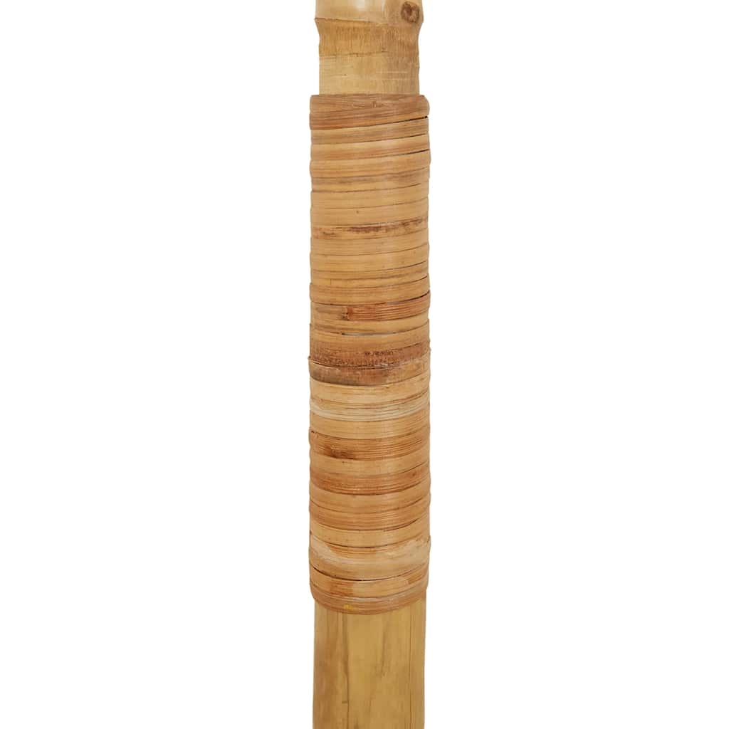 Sombrilla De Bambú Con Tejado De Hojas De Plátano
