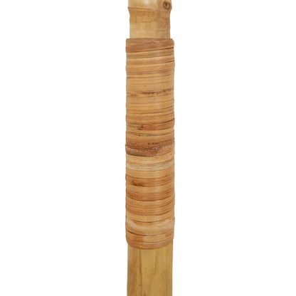 Sombrilla De Bambú Con Tejado De Hojas De Plátano