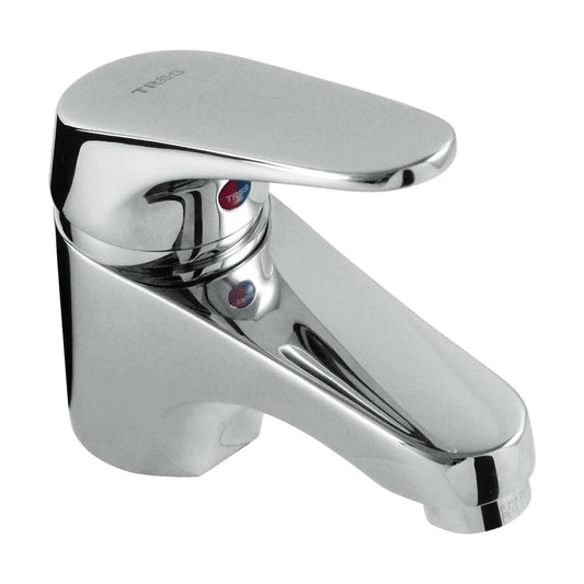 Grifo de lavabo de altura media Tres Tres-Pol monomando en acabado cromo
